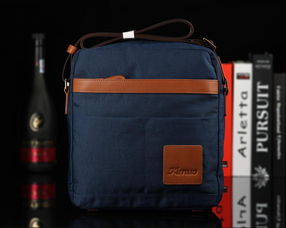 可諾新款男士背包休閑包旅行包單肩包小挎包手機(jī)包韓版男包755 3